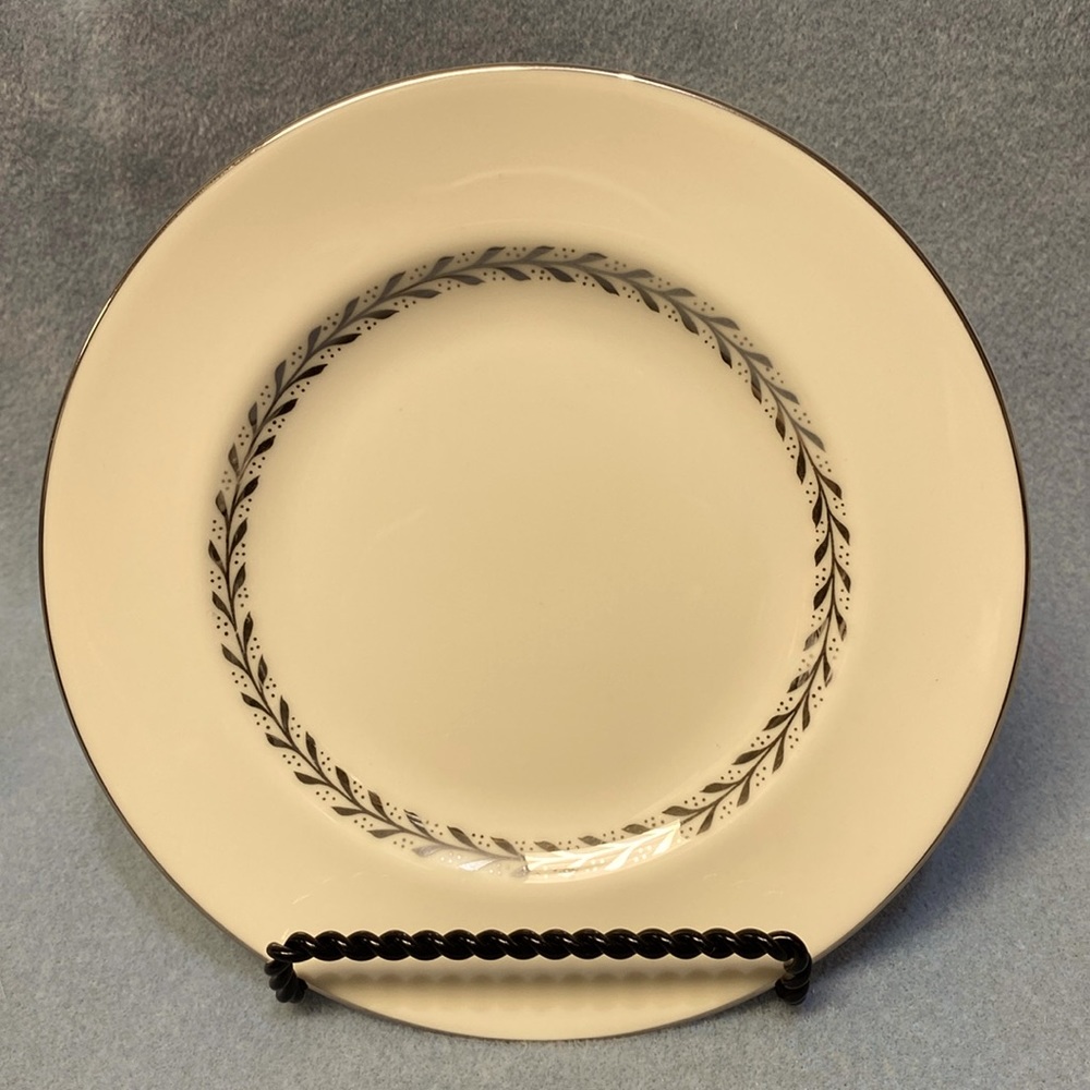 Pickard Silver Wreath Bread and Butter Plate